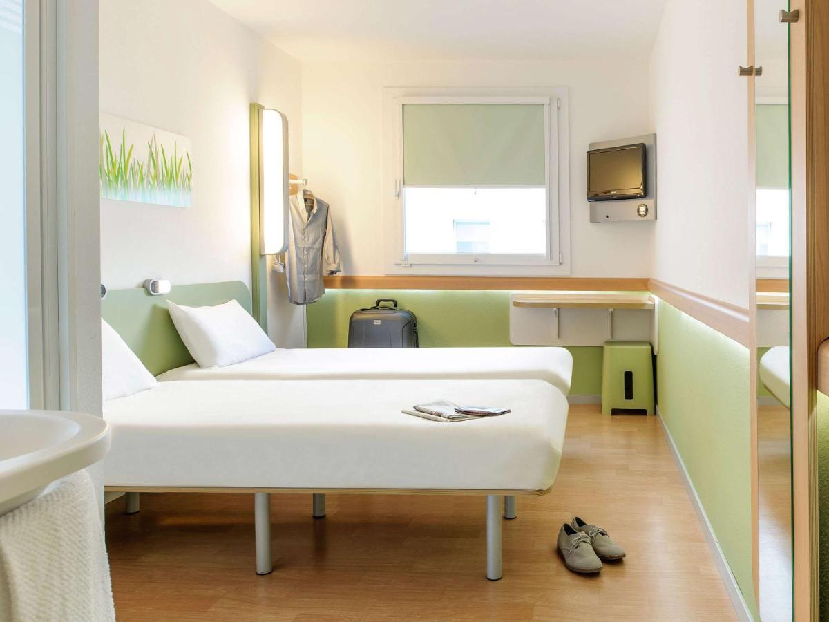 Ibis Budget Berlin Alexanderplatz Bagian luar foto