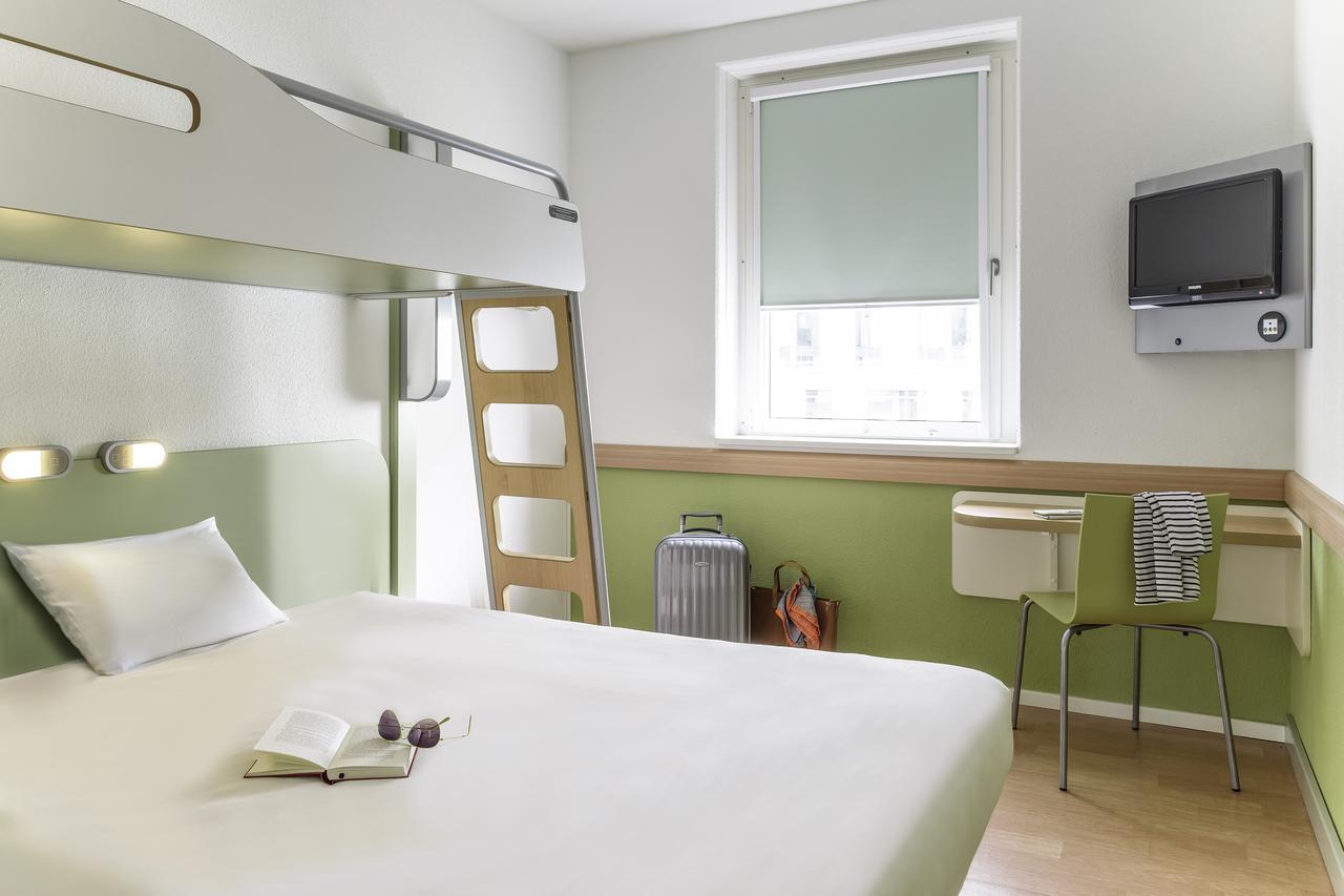 Ibis Budget Berlin Alexanderplatz Bagian luar foto
